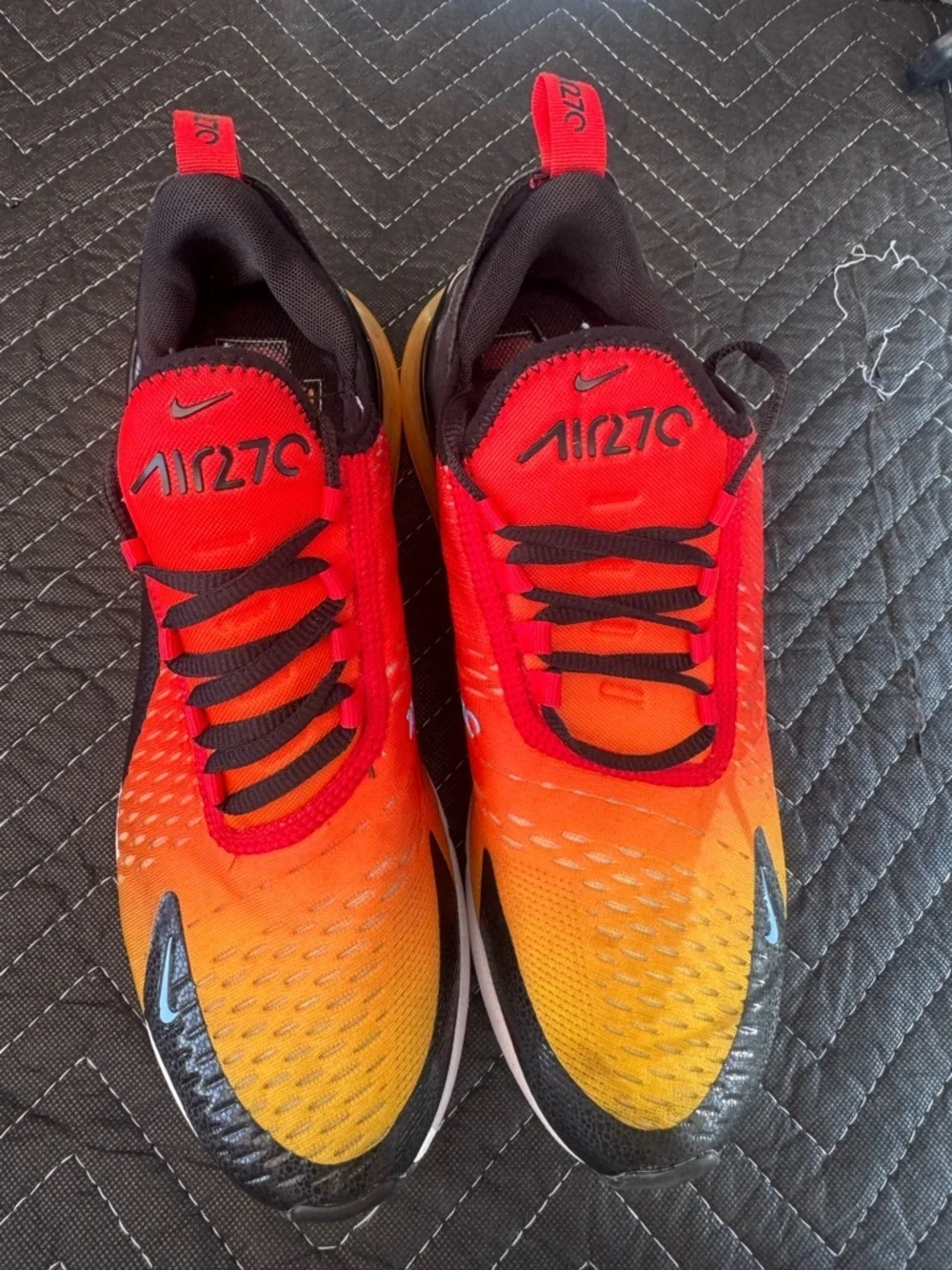 Nike Air Max 270 Red to Orange Gradient Running Shoes
